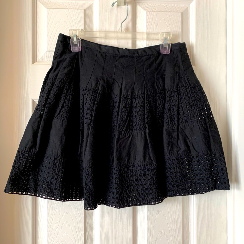 Knee length Eyelet flare skirt